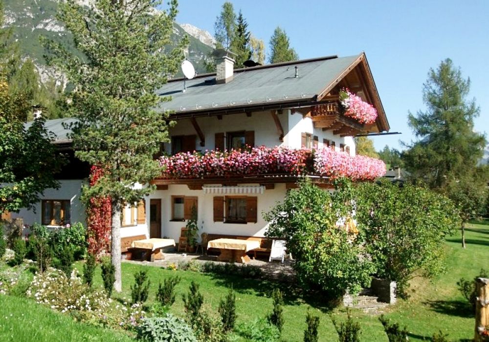 HausLeismullerWest.jpg